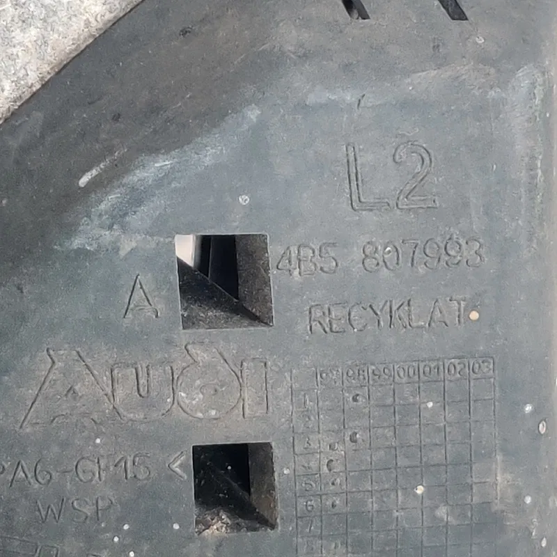 Підсилювач бампера Audi A6 C5 97-05 задній OEM A1648851611