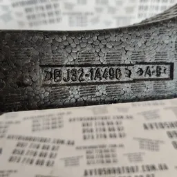 Пенопласт багажника Range Rover Evoque (11-18) OEM bj321a496 фото 4