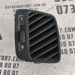 Дефлектор обдуву салону Audi A6 C5 (97-05) OEM 4B0819794 фото 1