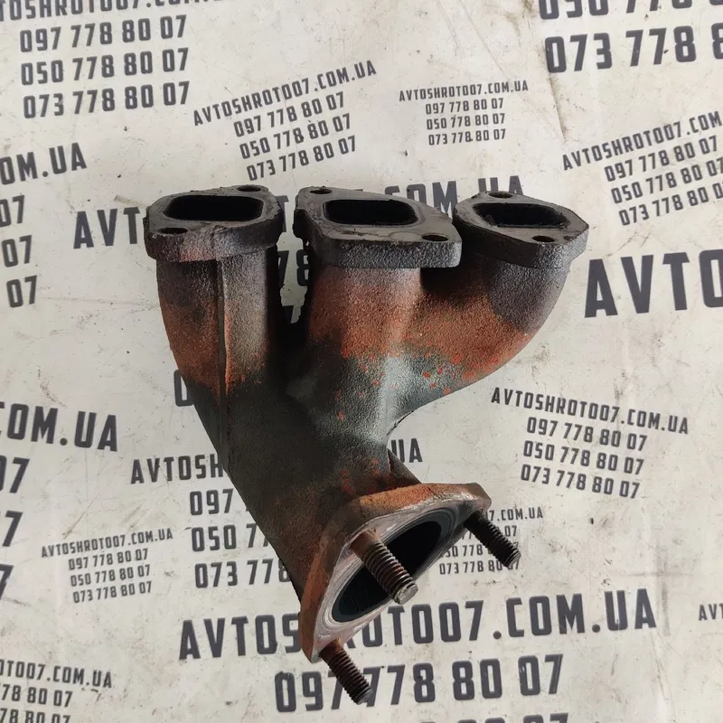 Колектор випускний Audi Q7 (05-15) 3.6 Лівий OEM 03H253031C