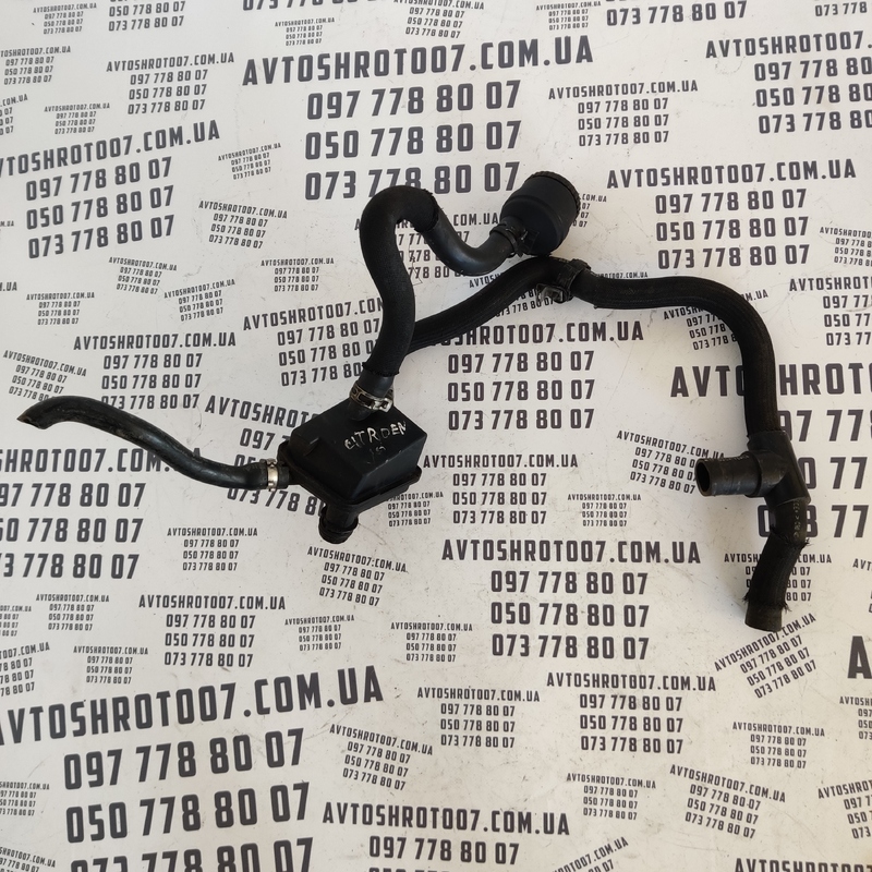 Сапун Citroen C8 (02-14) OEM 9638961080