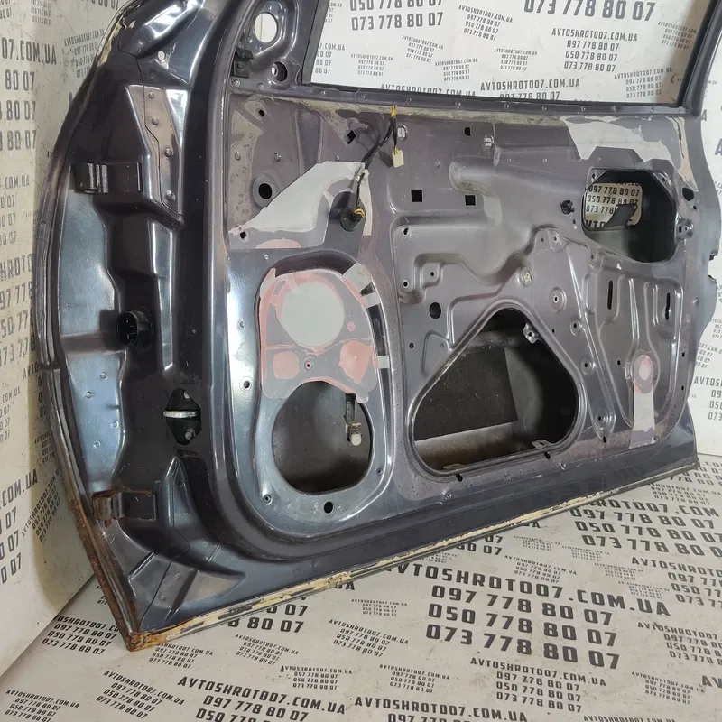 Двері передні праві Opel Vectra B (95-02)