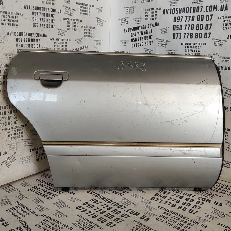 Двері Audi A8 D2 задні праві OEM 4A0830206