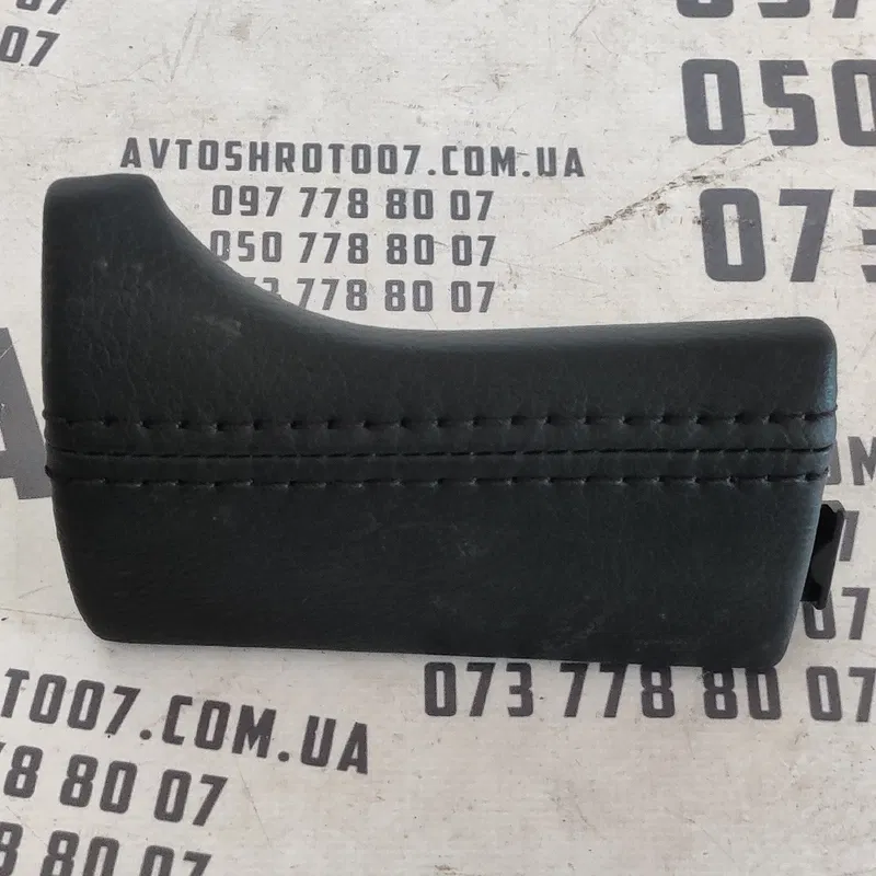 Накладка салону Mazda 6 GJ (12-21) OEM GMG555131