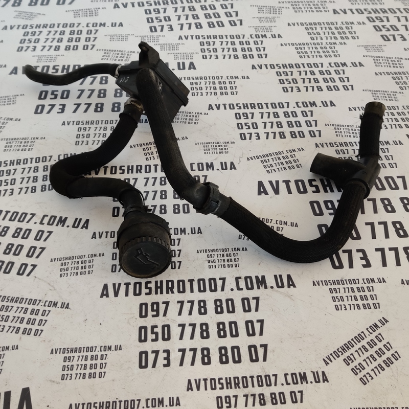 Сапун Citroen C8 (02-14) OEM 9638961080