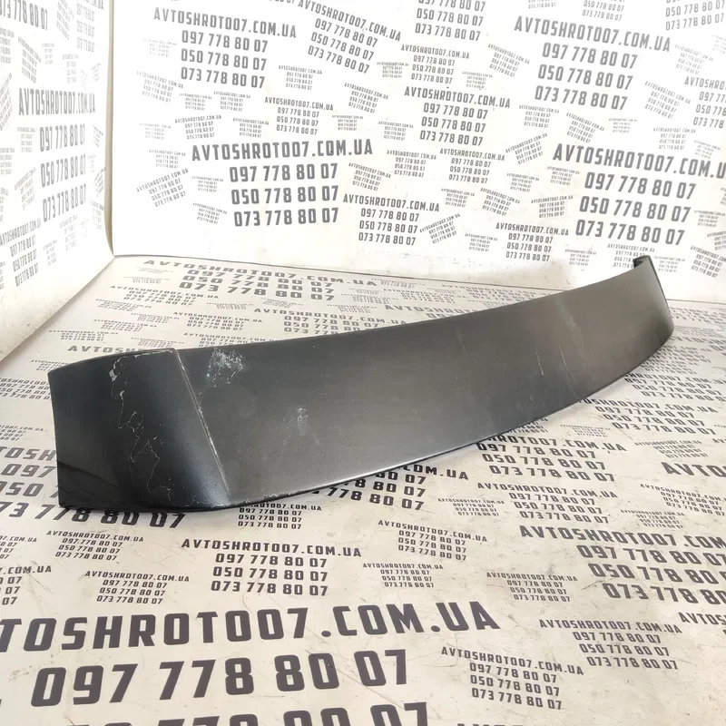 Спойлер Audi Q7 4L (05-15) 3.6 Бензин задній OEM 4L0827933