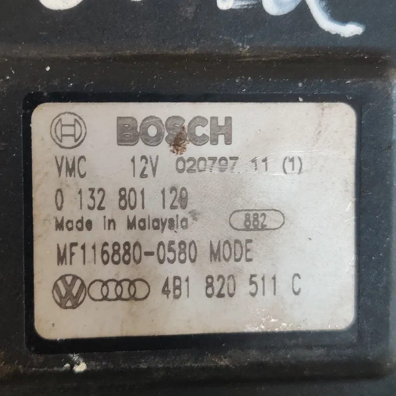 Двигун заслінки пічки Audi A6 C5 (97-05) OEM 4B1820511C