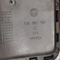 Консоль центральна Skoda Rapid (12-19) OEM 5JA862531 фото 4