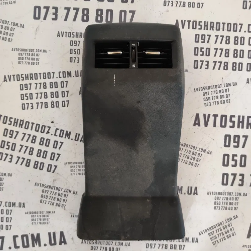 Накладка салону Lexus RX 350 OEM 589030e160 5886006020