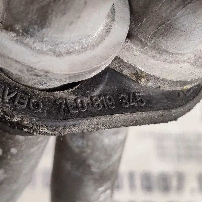 Трубка охолодження Audi Q7 4L (05-15) 3.6 Бенз OEM 7L0819345