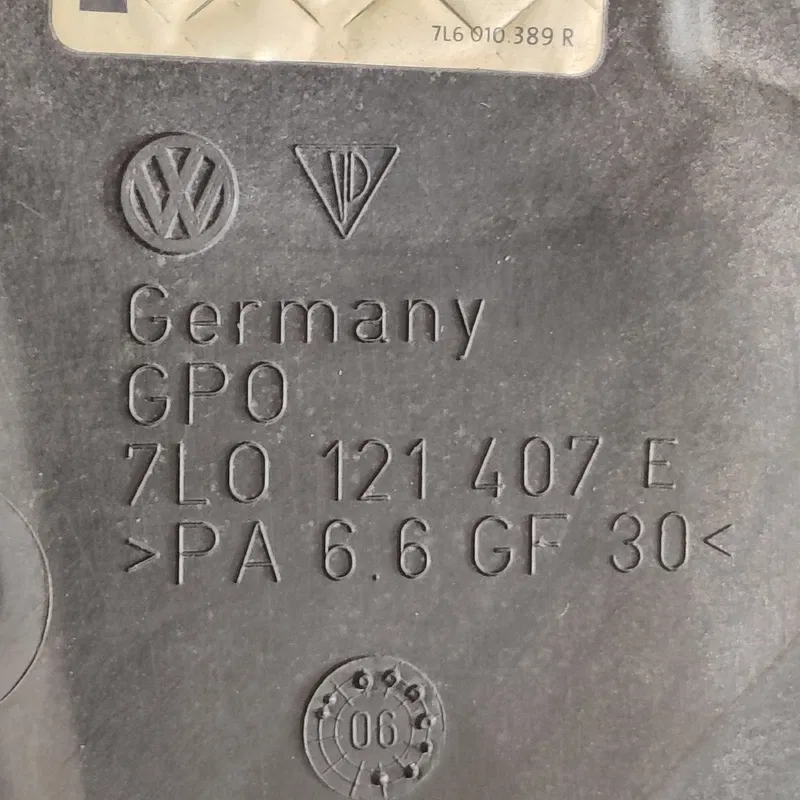 Бачок розширювальний Audi Q7 4L 05-15 3.6 BHK OEM 7L0121407E