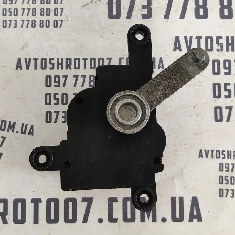 Двигун заслінки пічки Chrysler Voyager 3 96-00 OEM 4734225C