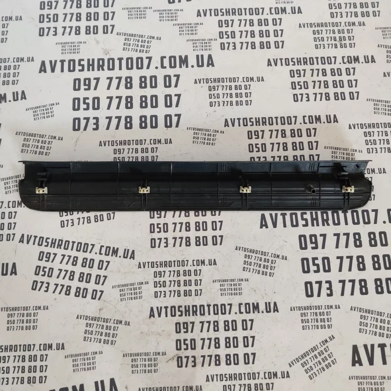 Накладка порога Mazda Xedos 6 (92-99) перед ліва c00168720