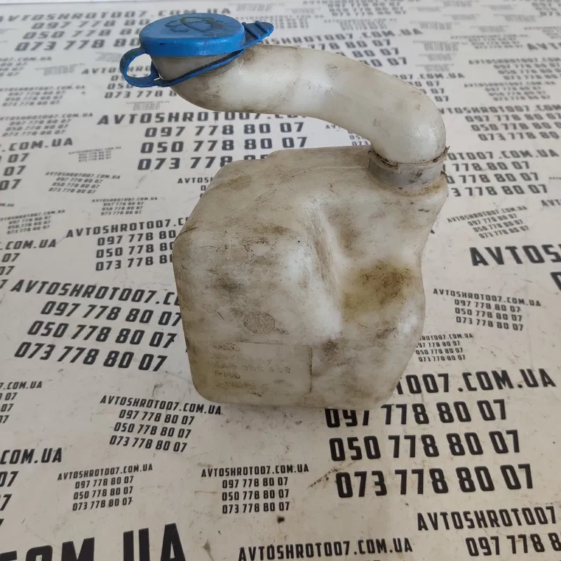 Бачок омивача скла Audi A6 C5 (97-05) OEM 4a9955453