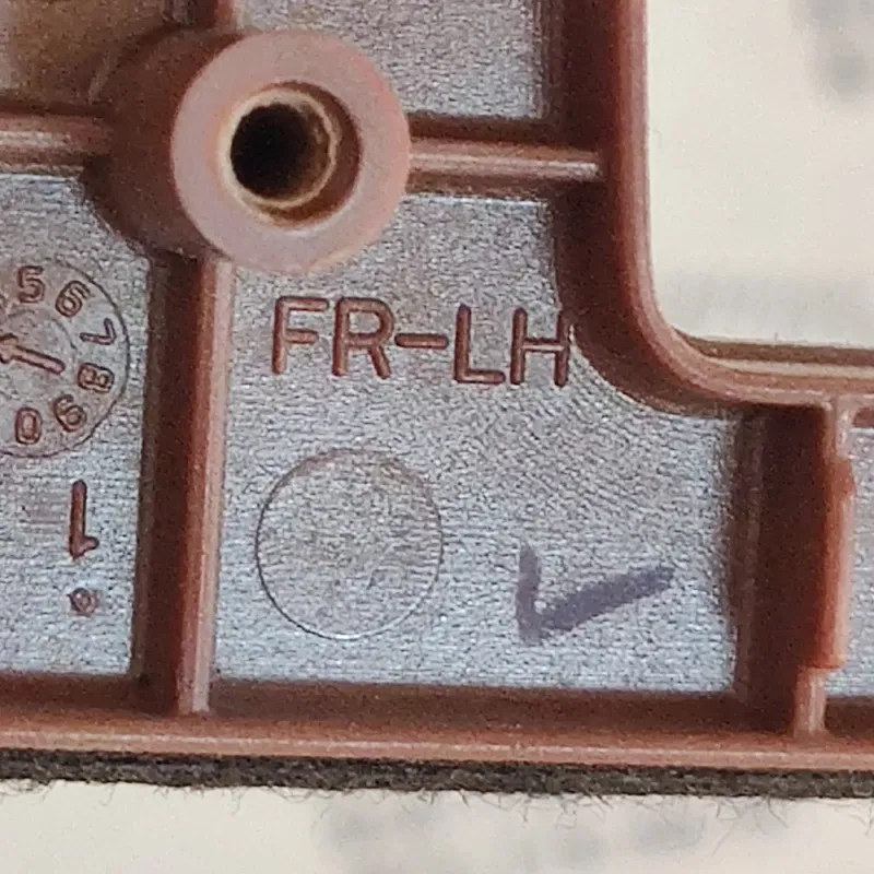 Накладка салону Lexus RX 350 (08-15) 7423248080