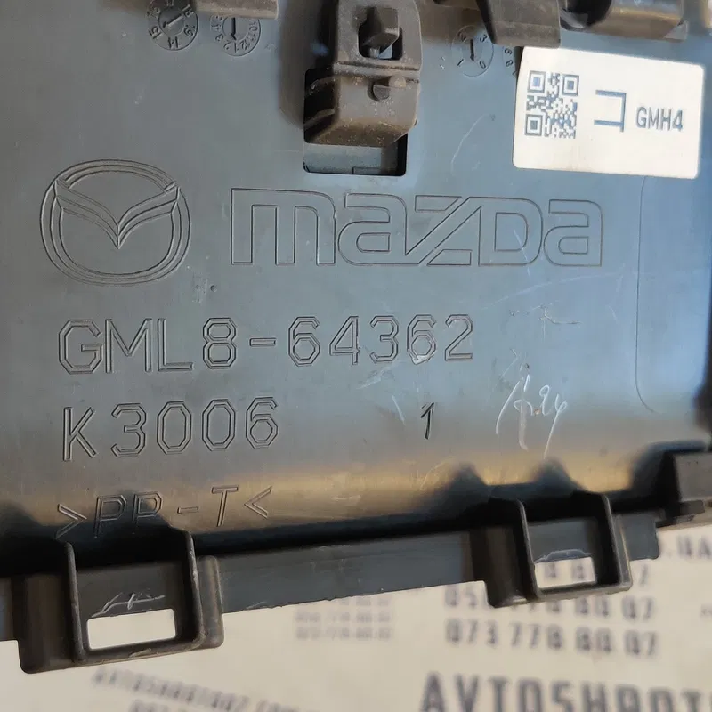 Накладка салону Mazda 6 GJ (12-17) OEM gML864362