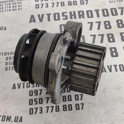 Помпа Volkswagen Golf 4 (97-06) OEM 038121019r
