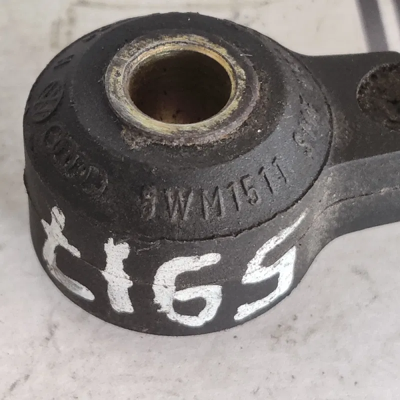 Датчик детонації Audi A4 B5 (94-01) OEM 054905377H