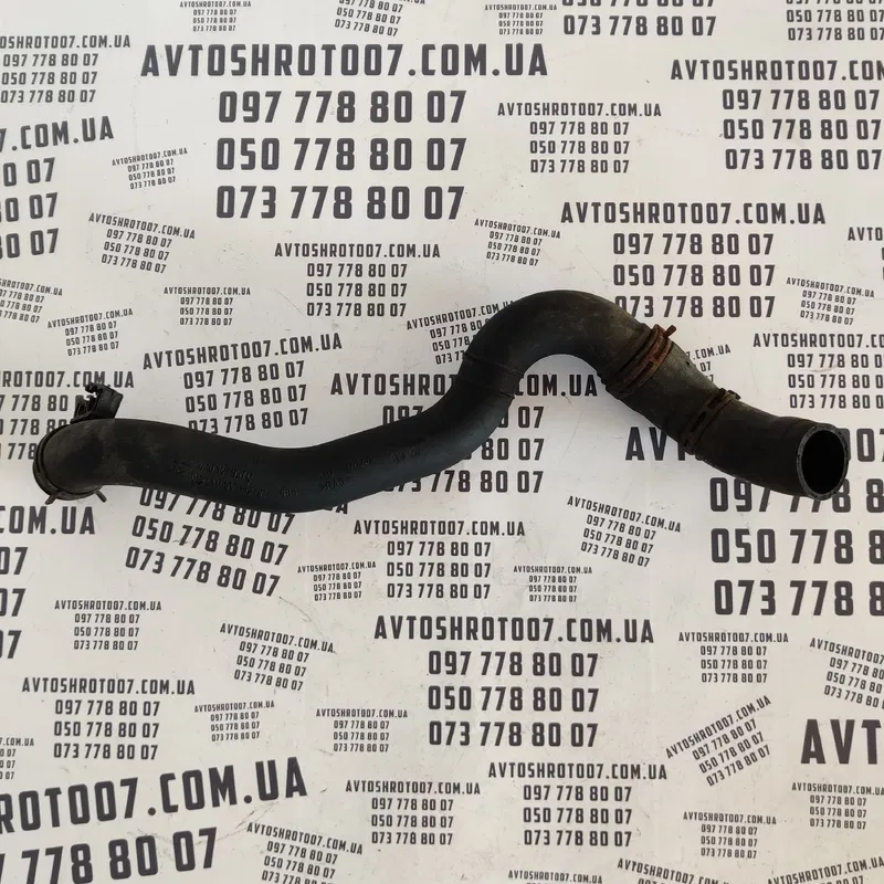 Патрубок інтеркулера VW Sharan 1A (95-10) верхній 7M0145957C
