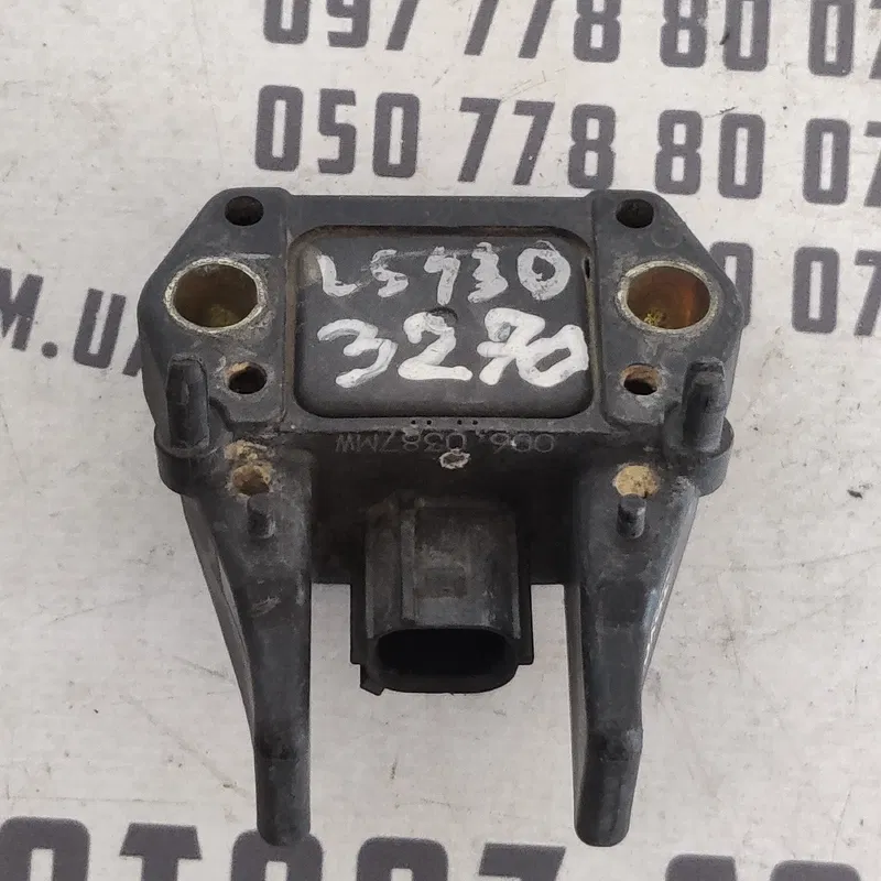 Датчик удару Airbag Lexus LS 430 (00-06) 4.3 OEM 8917345050