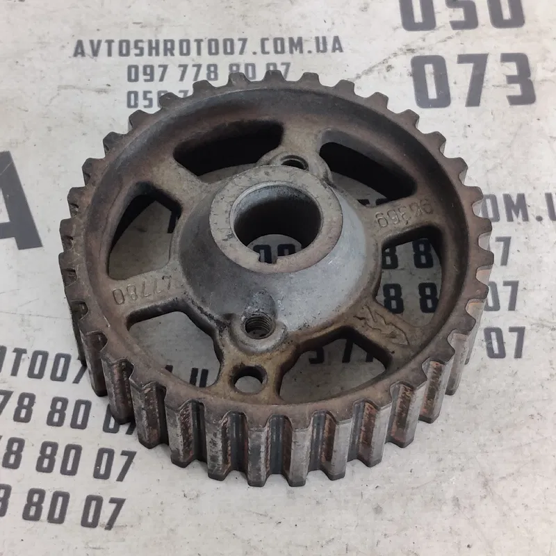 Шків розпредвалу Mazda 3 BK (03-09) 1.6D OEM 9636947780