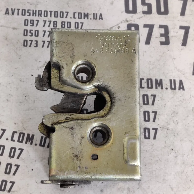 Замок дверей Audi A6 C4 (94-97) задня права OEM 443839016A