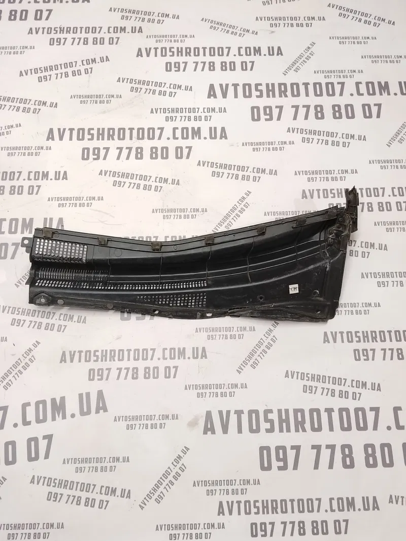 
Жабо Kia Cerato 1 (04-09) 2.0 Бензин праве OEM 861602F001
