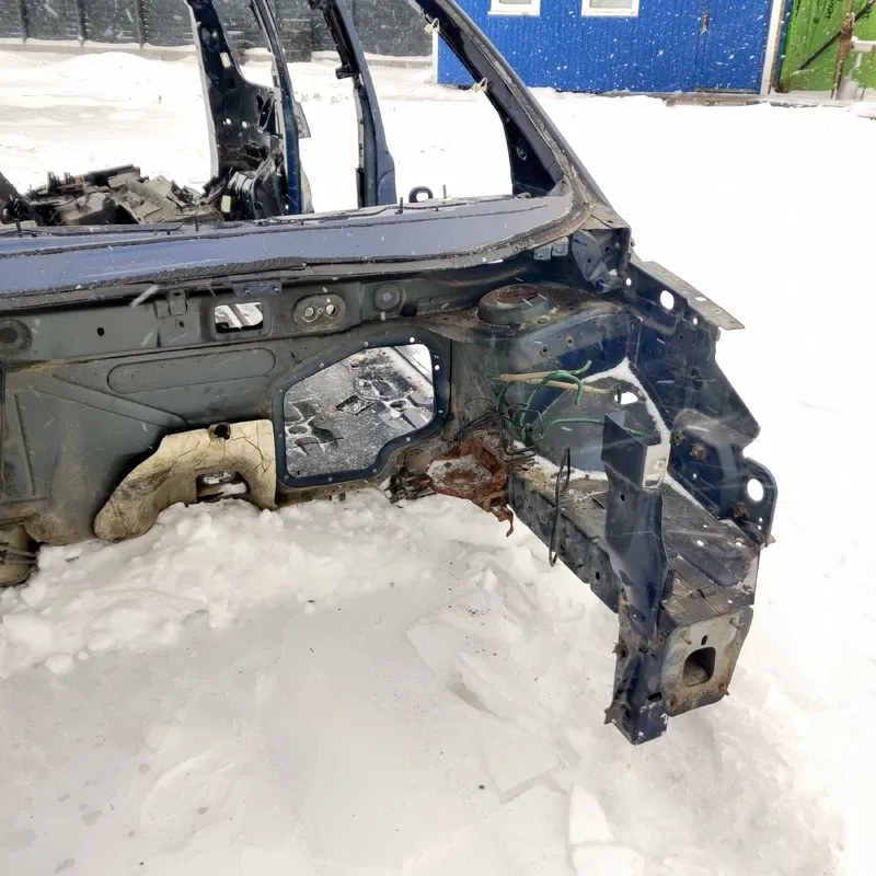 Четверть передня ліва Peugeot 807 (02-14) 2.2 HDI
