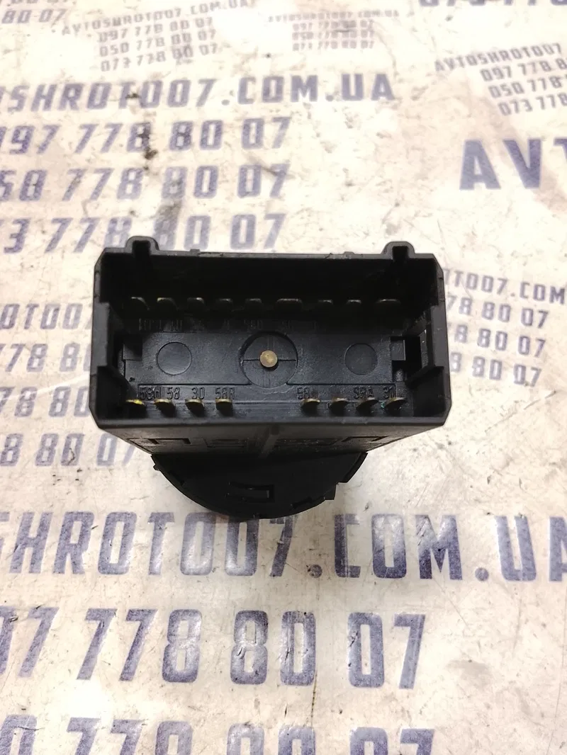 Перемикач світла Skoda Octavia 96-10 1.9 TDI OEM 1U0941531A