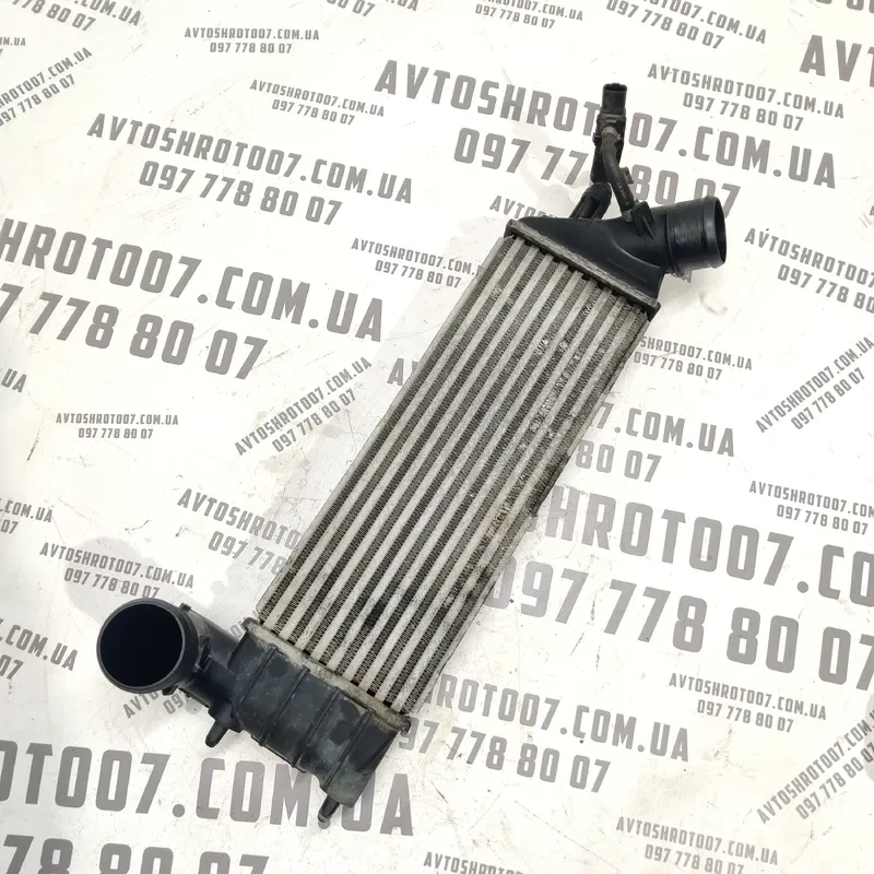 Радіатор інтеркуллера Peugeot 807 (02-14) 2.2 HDI 1489396080