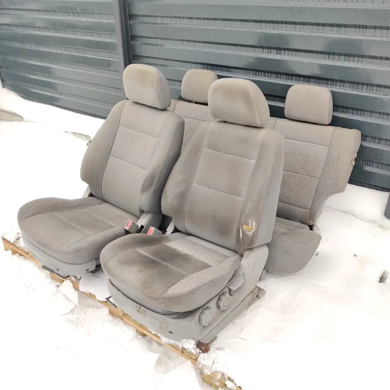 Комплект сидінь Kia Sorento 1 (02-09) 2.5 CRDi Дизель