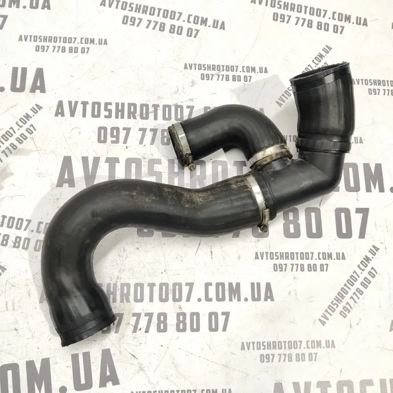 Патрубок інтеркулера Peugeot 807 (02-14) 2.2 HDI ce77025445