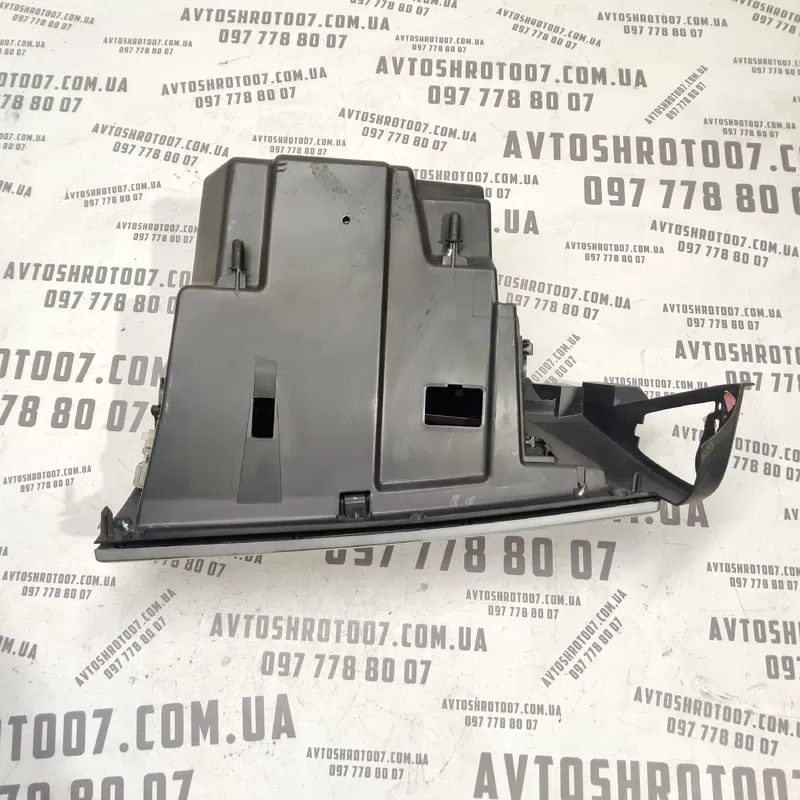 Бардачок Peugeot 807 (02-14) 2.2 HDI OEM 14914850yd