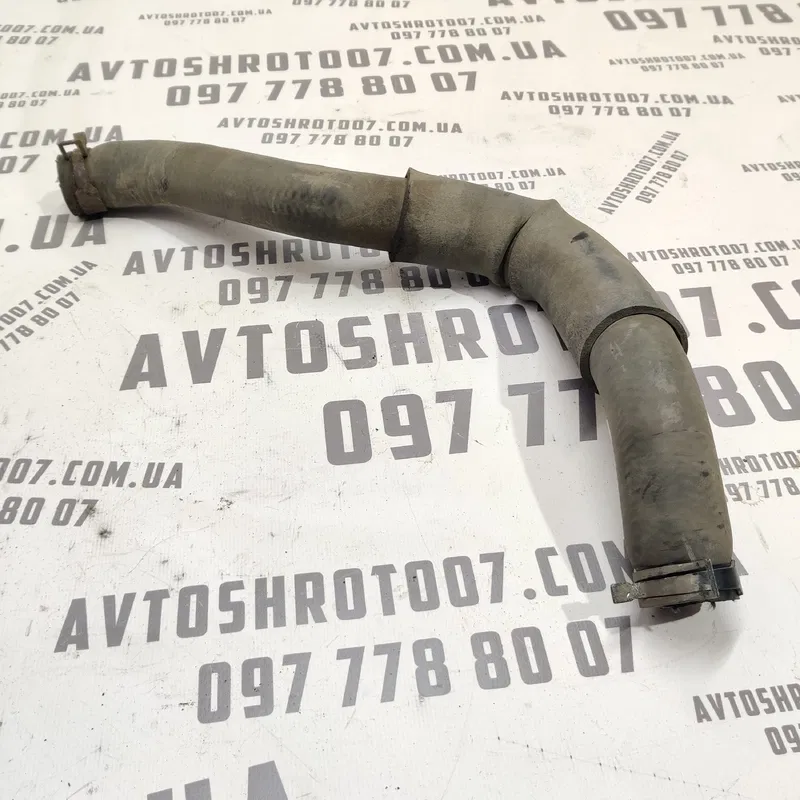 Трубка охол. Kia Sorento (02-09) 2.5 CRDi OEM 254123e000