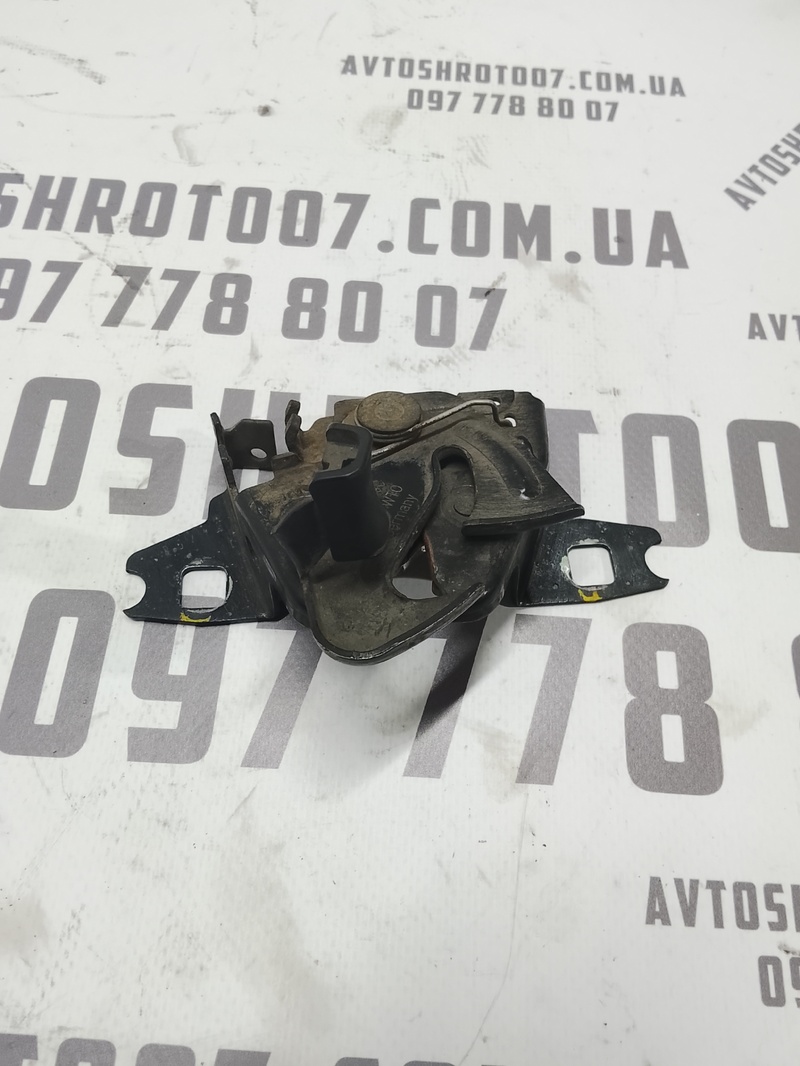 Замок капота Skoda Octavia Tour 96-10 1.9 TDI OEM 1HM823509C