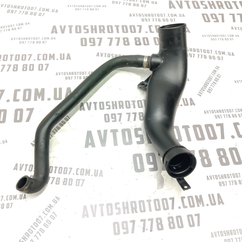 Патрубок інтеркулера Peugeot 807 02-14 2.2HDI OEM 1485369080