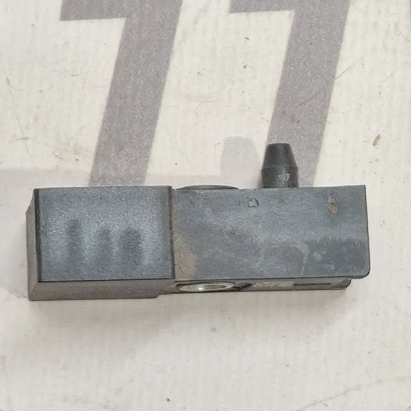 Датчик удару Peugeot 807 (02-14) 2.2 HDI OEM 1490426080