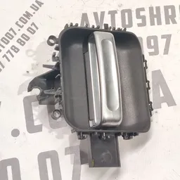 Ручка задня ліва Peugeot 807 (02-14) 2.2 HDI OEM 1485470077