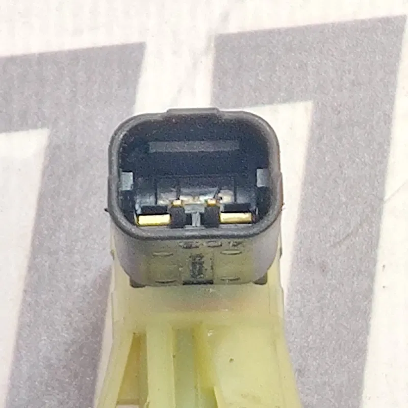 Датчик дверей Peugeot 807 02-14 2.2 HDI зад. OEM 1490440080