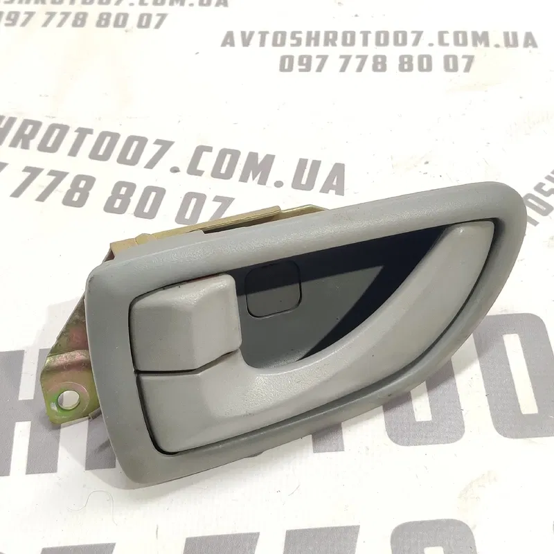 Ручка внутрішня Kia Sorento 1 (02-09) 2.5 CRDi задня ліва