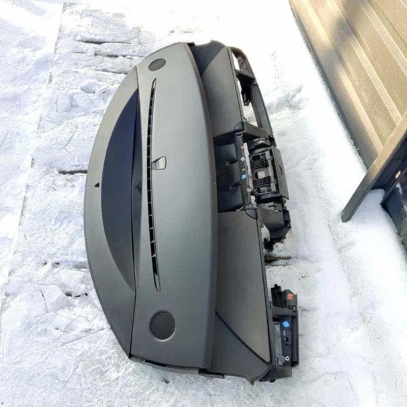 Торпедо Peugeot 807 (02-14) 2.2 HDI передня OEM 1846591000