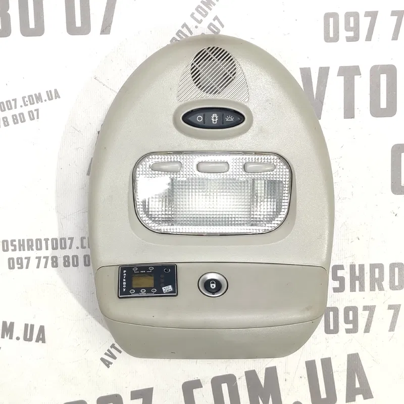 Ліхтар салону Peugeot 807 (02-14) 2.2 HDI OEM 241747