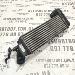 Радіатор інтеркуллера Peugeot 807 (02-14) 2.2 HDI 1489396080