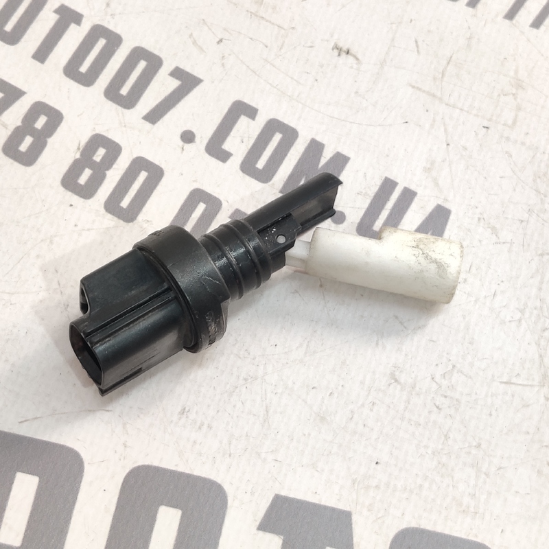 Датчик рівня охолоджувача Volvo V50 (04-12) 2.0D OEM 0023935