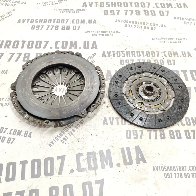 Комплект зчеплення Volvo V50 (04-12) 2.0 D OEM 9661185080