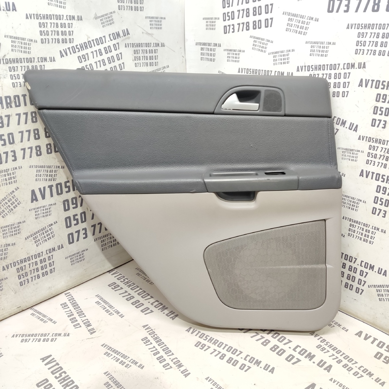 Карта двері Volvo V50 (04-12) 2.0 Diesel задня ліва