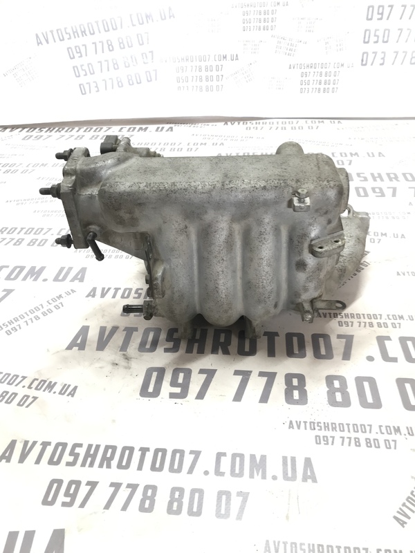 Впускний колектор Kia Cerato 1 (04-08) 2.0 Бензин G4GC