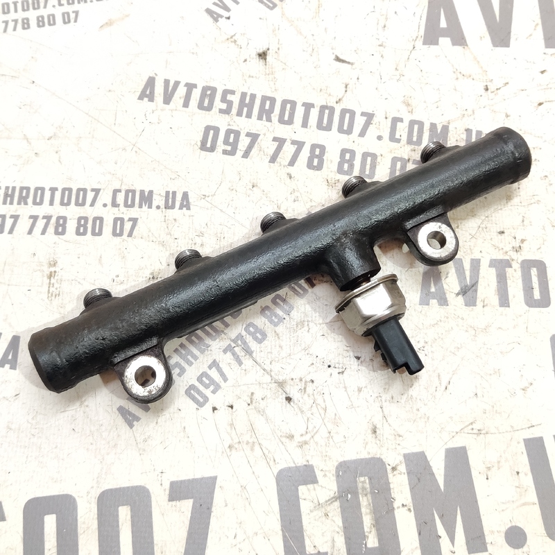 Паливна рейка Volvo V50 (04-12) 2.0 Diesel OEM 9654726280 фото 2