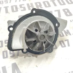 Помпа Volvo V50 (04-12) 2.0 Дизель D4204T фото 2