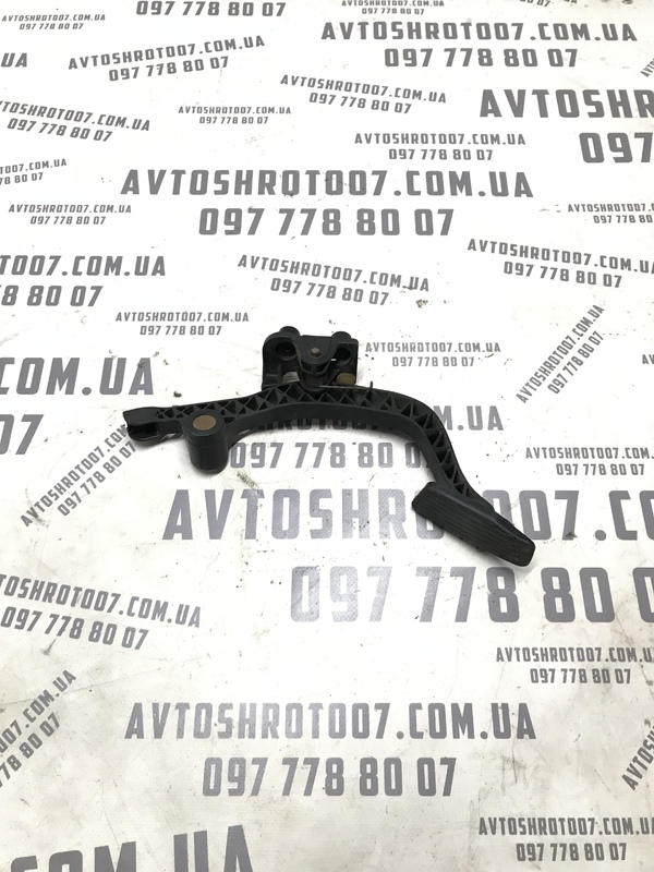 Педаль газу Kia Cerato 1 (04-09) 2.0 Бензин OEM 327001fxxx